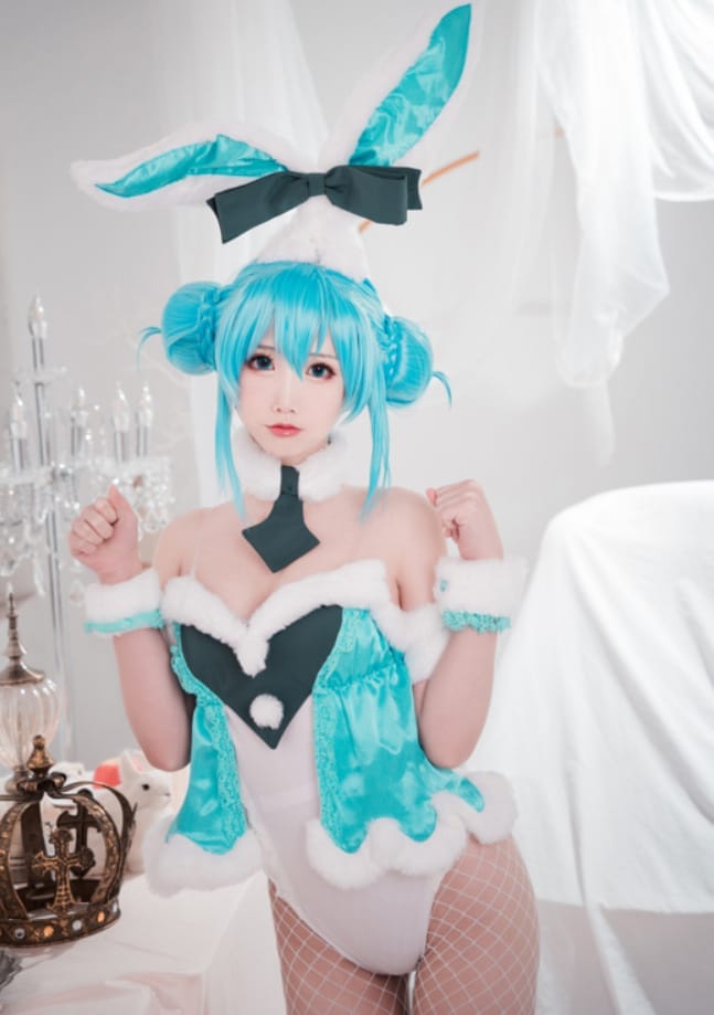 面饼仙儿 –NO.088 初音兔女郎[17P/139MB]