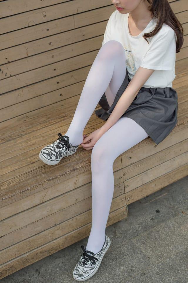 森萝财团 – R15-014 白丝妹妹游园[99P681M]