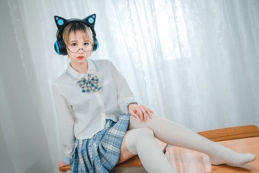 喵糖映画 VOL.262 宅家美眉 [39P/226MB]