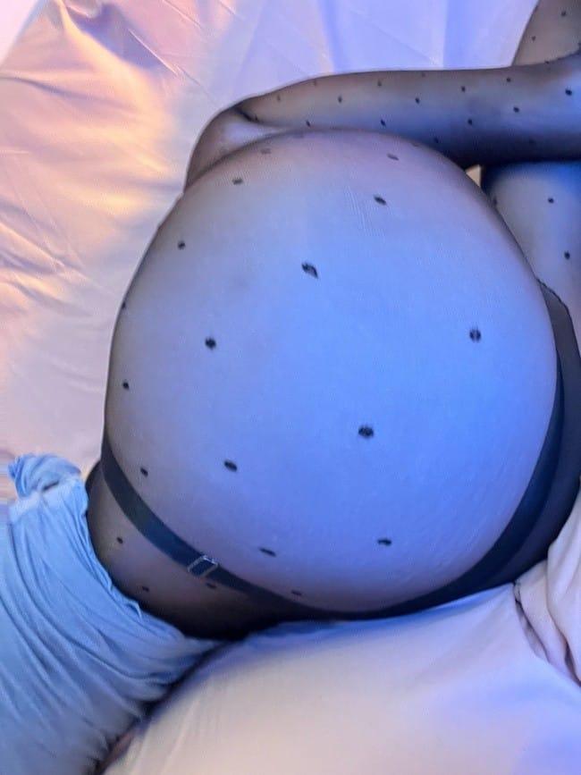 [微密圈]我就是张包包 –油亮波点 [18P-48MB]