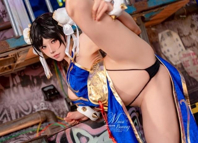 咬一口兔娘 – NO.204 2月作品『街霸-春丽』桃花旗袍[86P1V-1.58GB]