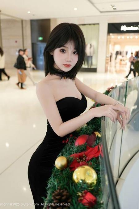 [Xiuren秀人网] 2025.03.12 NO.10000 阿汁 [76P 976.48 MB]