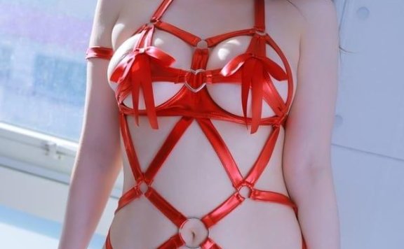 Rina – Red & Glossy – Premiere[34P7V-423MB]