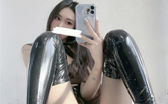 [微密圈]陈佩奇yyyy –漆皮高跟 2.0 [45P3V-48MB]