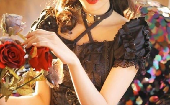 [YALAYI雅拉伊]2022.11.26 NO.988 小妖精[39+1P／619MB]